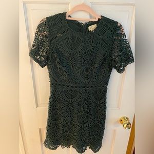Morning Lavender Hunter Green Lace Dress, size M (like S)
